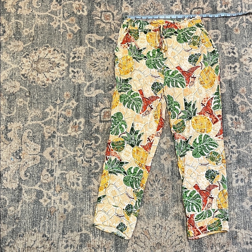 FARM Rio Anthropologie Mosaic Tapered Pants Green Tropical Size Small - Picture 5 of 13